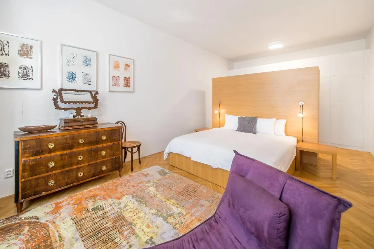 At The Three Princes Brno Appartement